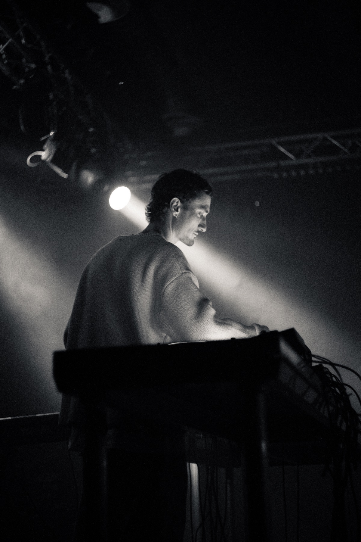 Liam Berg performing live